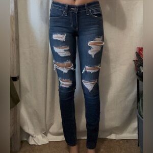 Hollister low rise super skinny jeans [ 000R, W 23R ]